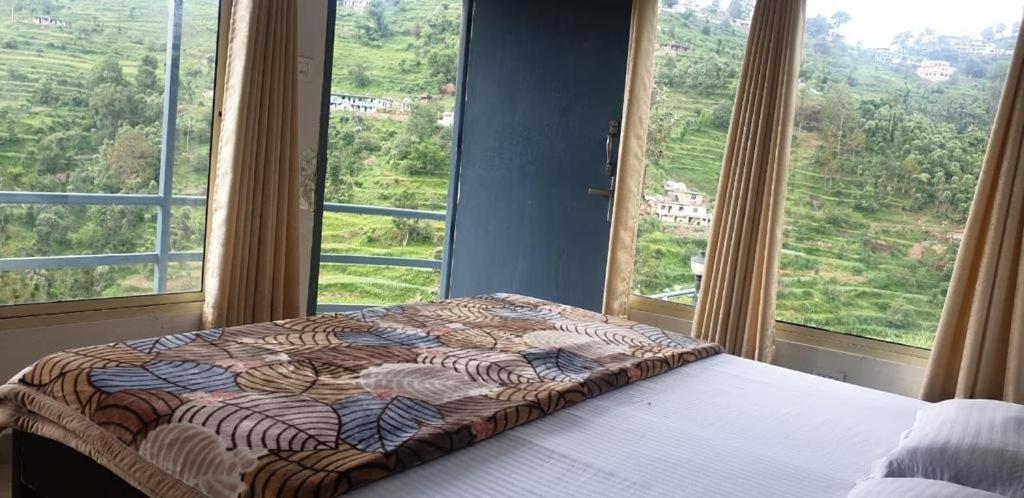 Apartamento The Plum Mukteshwar Exterior foto